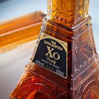 Botellas de Licor de Vodka y Whisky de Vidrio con Diseño Único Personalizado, Botellas de Torre al por Mayor