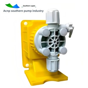 Bomba Dosificadora de Alta Precisión <span class=keywords><strong>Saiper</strong></span> de Southern Pump Industry, Serie CKC100XRE1, Diafragma Resistente a la Corrosión, Accionamiento por Solenoide, Fabricada en PP - Product Image 3