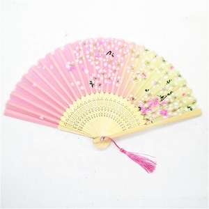 Abanicos de mano de bambú de seda para fiesta de boda de baile plegable de alta calidad chinos - Product Image 2