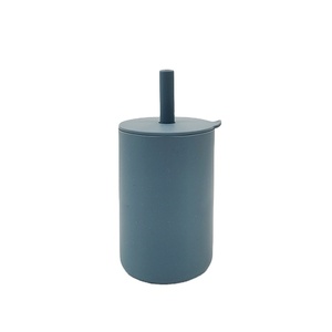 <span class=keywords><strong>Tasse</strong></span> de paille en Silicone sans BPA pour enfants <span class=keywords><strong>6</strong></span> <span class=keywords><strong>mois</strong></span> Biberon résistant à la poignée <span class=keywords><strong>Apprentissage</strong></span> scellé aux gouttes Bouteilles <span class=keywords><strong>d</strong></span>'eau droites - Product Image 5