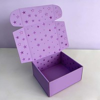 Boîte pliante écologique personnalisée très vendue pour l'emballage de chaussettes en fourrure et de parfums, avec doublure en éponge et fermeture magnétique