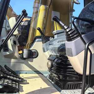 รถขุดตีนตะขาบ CAT 320CL มือสอง ขนาด 20 ตัน พร้อมใบรับรอง CE EPA รถขุดไฮดรอลิกขนาดกลาง CAT Caterpillar 320CL มือสอง นำเข้าจากญี่ปุ่น - Product Image 6