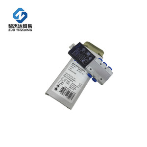 Válvula Solenoide F E S T O Original de Alta Calidad de Fábrica 525117 MHE2-MS1H-5/2-QS-4 196135 MHE2-MS1H-3/2G-QS-4 - Product Image 2