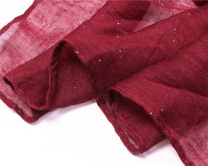 ผ้าพันคอไหมพรมบาหลี ผ้าฝ้ายและผ้าลินิน ขายดีปี 2026 ผ้าพันคอผู้หญิง ประดับทอง ผ้าคลุมไหล่ ผ้าพันคอชีฟองสำหรับชาวมุสลิม - Product Image 6