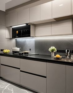 Juego de Muebles de Cocina de Madera en Venta, Panel Superior Nuevo, Madera, Moderno, Modular, Gabinetes de Cocina de MDF, Tamaños Personalizables - Product Image 1