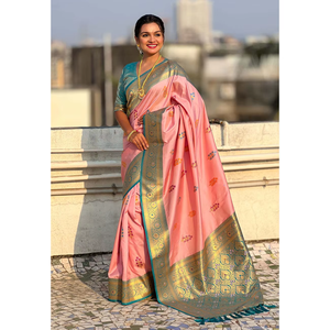 Sari de Seda Suave Rosa Bebé de Elite Weaves con Hermoso Diseño Tejido con Flores Butta Meenakari Zari, Conjunto para Mujer - Product Image 6