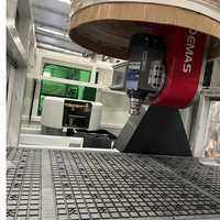 Centre d'usinage CNC 5 axes pour moules complexes avec fonction RTCP - Machine CNC 3D 5 axes pour moules de bureau en Chine