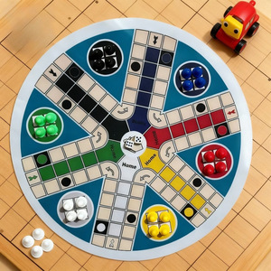 Anpassbare, <span class=keywords><strong>Alien</strong></span>-förmige, verschleißfeste, schmutzabweisende, waschbare Brettspiel-Tischmatte für Mehrspieler-Eltern-Kind-Treffen - Product Image 1