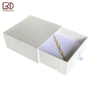 ROGOOD Scatola Portagioie in <span class=keywords><strong>Carta</strong></span> Goffrata Bianco Puro con Nastro, Apertura Delicata per Conservare i Tuoi Tesori P2234 - Product Image 4
