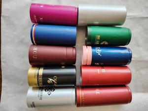 Commandes du fabricant Manchon d'étanchéité en PVC Film thermorétractable <span class=keywords><strong>pour</strong></span> le vin <span class=keywords><strong>pour</strong></span> les bouteilles de <span class=keywords><strong>cidre</strong></span> de pomme et de vin Couvercles en plastique Bouchons de bouteilles - Product Image 6