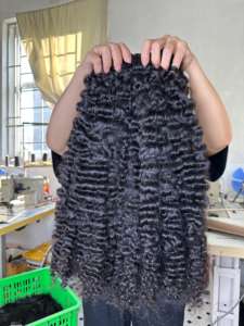 Bundle de cheveux bouclés birmans de couleur naturelle avec dentelle 8-40 pouces extensions de cheveux bouclés birmans vierges vietnamiens bruts - Product Image 4