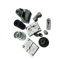 Fabrication d'accessoires pour équipements médicaux par brochage, usinage CNC de l'aluminium
