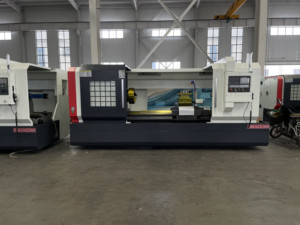 Torno CNC Pequeño para Uso en Taller, Ideal para Torneado de Bridas, Acoplamientos y Piezas Estándar con Alta Consistencia - Product Image 2