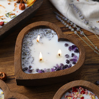 Bougie d'aromathérapie artisanale en pot en bois, aux fleurs séchées, multi-mèches (3 mèches), sans fumée, parfumée, en emballage souple, pour les fêtes