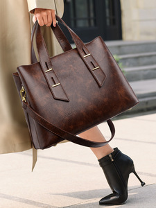 Nouveaux Sacs Bandoulière de Créateur Tendance en Cuir PU de Haute Qualité, Sacs Messager Décontractés, Cabas de Luxe pour Femmes, Sacs à Main et Pochettes - Product Image 2