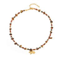 Mode 18k Plaqué Or Rouge Pierre À La Main Cheval Pendentif Perlé Ambre Collier Dame Pierre Collier Bijoux