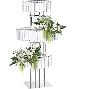 Centrotavola di Lusso Moderni in Ferro per Matrimoni, Decorazioni Premium con <span class=keywords><strong>Vasi</strong></span> Alti a 4/5 Livelli in Cristallo Dorato per Feste - Product Image 2