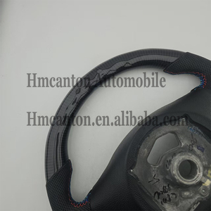 Nouveaux produits explosifs : Volant sport perforé en cuir et fibre de carbone pour BMW Série 3 E90 E91 E92 E93 - Product Image 5