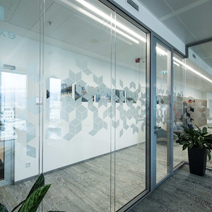 Eco-Friendly Sustainable Glass Partition Wall 60mm Aluminum Frame 12+12mm Double Frameless Tempered Glass