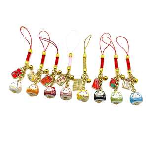 Llavero de Gato de la Suerte Japonés, Bonito Llavero de Cerámica con Diseño de Dibujos Animados Maneki Neko, Colgante para Teléfono, Amuleto de Feng Shui para la Suerte - Product Image 3