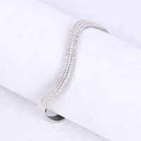 Bracelet ouvert luxueux à trois rangs de zircons en forme de vague, accessoire de mode féminin, idéal pour les rendez-vous et les banquets, personnalisable