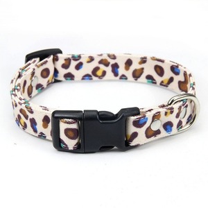 Collier de chien moderne et anneau de cou de chat imperméable résistant à l'usure avec impression de taches de léopard <span class=keywords><strong>toile</strong></span> cuir matériel pour la marche de chien - Product Image 5