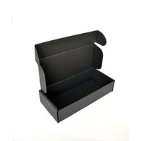 Boîtes d'expédition personnalisées de grande taille en papier kraft recyclable, carton ondulé noir mat avec logo personnalisé pour chaussettes et fourrures