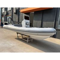 Bateau semi-rigide à coque en fibre de verre de 580 cm, en PVC Mehler, capacité 10 personnes, avec cabine de luxe, pour la navigation, fournisseur chinois pour commandes en gros