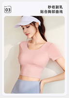 Tops de sport pour femmes 2025, dos croisé, col rond, manches courtes, crop tops de yoga, vêtements de sport pour la salle de sport, entraînement, dos nu, coupe ajustée