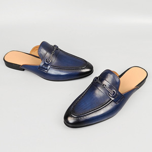 Mules en cuir véritable pour hommes, bout pointu, design à boucle, antidérapantes, pour intérieur et extérieur, toutes saisons - Product Image 5
