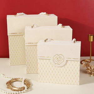 Boîte cadeau vide de style petit format à main en or camélia avec estampage perlé, boîte de <span class=keywords><strong>mariage</strong></span>, boîte d'emballage - Product Image 3