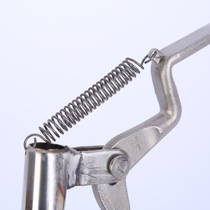 Alicates Multifuncionales Zhucheng para Manipulación de Ladrillos, con Punta Afilada y Superficie Lisa para Ladrillos Rojos - Product Image 3