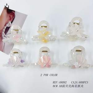Pinza para el pelo Ab Shell Starfish de 8 cm con perlas transparentes decoradas para mujeres y niñas - Product Image 1