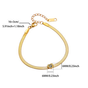 Pulseira Herringbone em Aço Inoxidável Banhada a Ouro 18K - Pulseira Delicada com Charme de Coração em Zircônia para Mulheres - Product Image 6