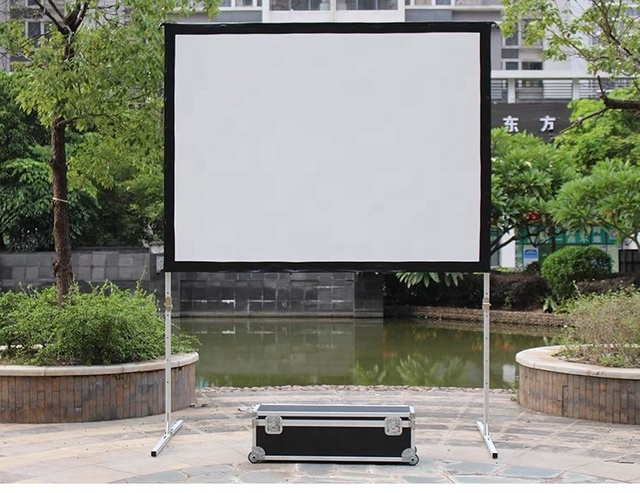 180" Fast Fold Projection Screen