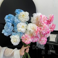 Rangkaian Bunga Buatan: Buket Dekorasi Ruang Tamu 3 Tangkai Bunga Koi dan Peony