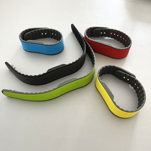 Pulsera de casillero de gimnasio <span class=keywords><strong>RFID</strong></span> de silicona suave de alta calidad pulsera TK4100 Chip pulsera - Product Image 4