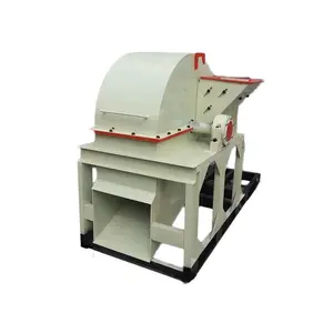 2024 Venta caliente fabricantes de molinos de martillo pequeña trituradora de aserrín de madera máquina de fabricación de tableros de aserrín