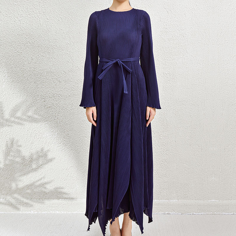 สีน้ำเงิน