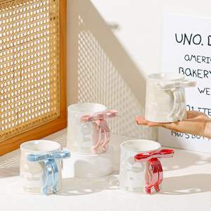 Creative perlescente glassa con fiocco di Design coreano tazza in ceramica di alto valore di colore ragazza coppia che accompagna il barattolo di candela regalo in vetro - Product Image 1