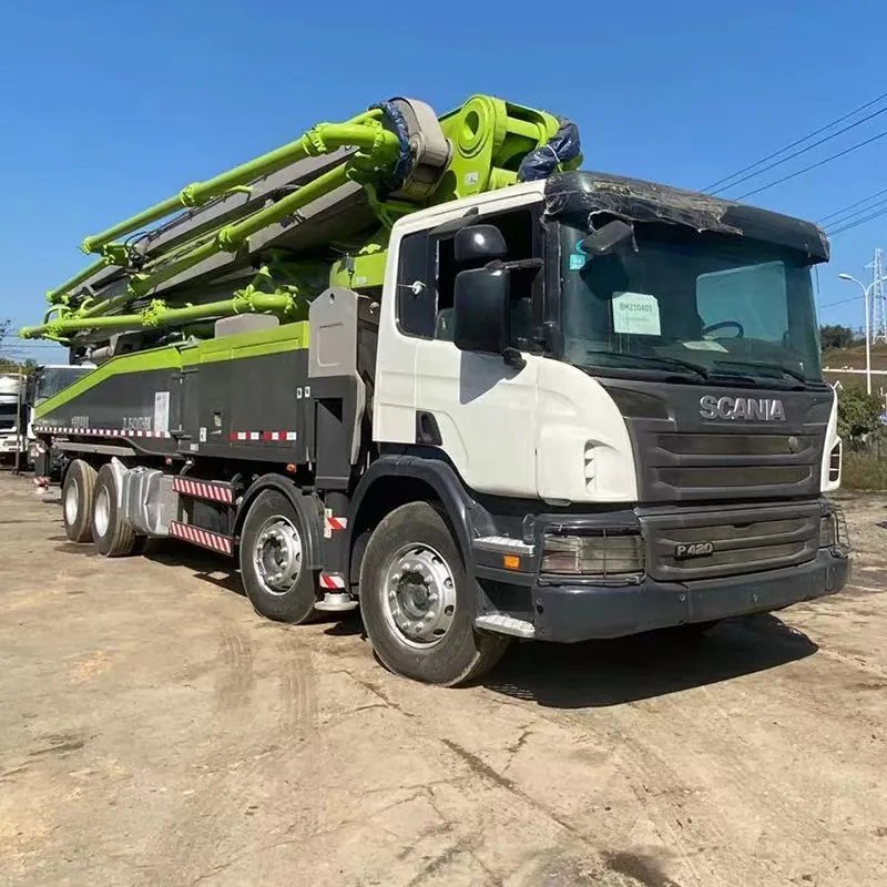 Zoomlion 47 52 56 מטר סקאניה בשימוש משאית רכוב בטון משאבת משאיות למכירה