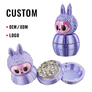 เครื่องบดสมุนไพรแบบ 3 มิติ รุ่น Labubu สีม่วง รูปทรงกระต่าย ทำจากพลาสติกทรงกลม สำหรับสมุนไพรแห้ง พร้อมโลโก้ รับผลิตแบบ OEM ODM - Product Image 1