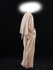 Completo casual rosa a due pezzi, vestibilità comoda, per donna, stile francese. - Product Image 4