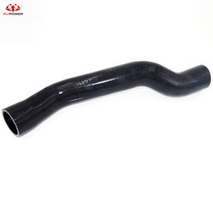 Pour <span class=keywords><strong>Alfa</strong></span> Romeo 159 <span class=keywords><strong>156</strong></span> 147 1.9 JTD Tuyau de Refroidisseur Intermédiaire en Caoutchouc Silicone Turbocompresseur Inférieur 50516355, 51709470, 60680251, 60676953 ZKF - Product Image 3