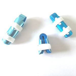 Attelle de soutien réglable de fracture de main moyenne en aluminium orthopédique médicale en métal pour le <span class=keywords><strong>doigt</strong></span> <span class=keywords><strong>cassé</strong></span> - Product Image 4