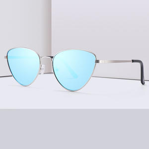 Gafas de sol de ojo de gato metálicas para mujer Conchen, montura negra, lentes de PC, protección UV400, a la moda para viajes y salidas. - Product Image 5