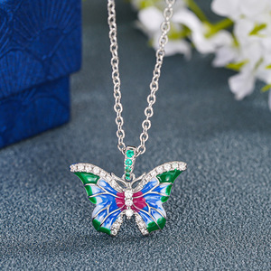 Collana con ciondolo a forma di farfalla, placcata in argento, in lega di zinco, con zirconi cubici, gioielli da donna per l'uso quotidiano, regalo - Product Image 1