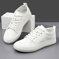 Nouvelles chaussures pour hommes, couleur unie, confortables, antidérapantes, semelle souple, légères, résistantes à l'usure, plates, grandes chaussures de skate et de marche