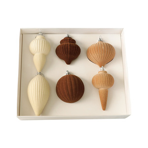 Décorations pour la maison pendentif arbre de Noël en forme de bordure petite boule de flocage rouge vin et vert foncé pour décorations de fête - Product Image 1