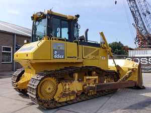Komatsu D65EX-17 Used Hydraulic Crawler <b>Bulldozer</b> Low Price <b>Bulldozers</b> KOMATSU D65EX-17 Dozer Low Working Time on Sale - Product Image 6